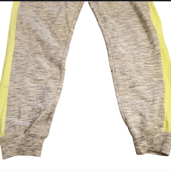 Perfect Jogger Pants - Picture 6 of 9